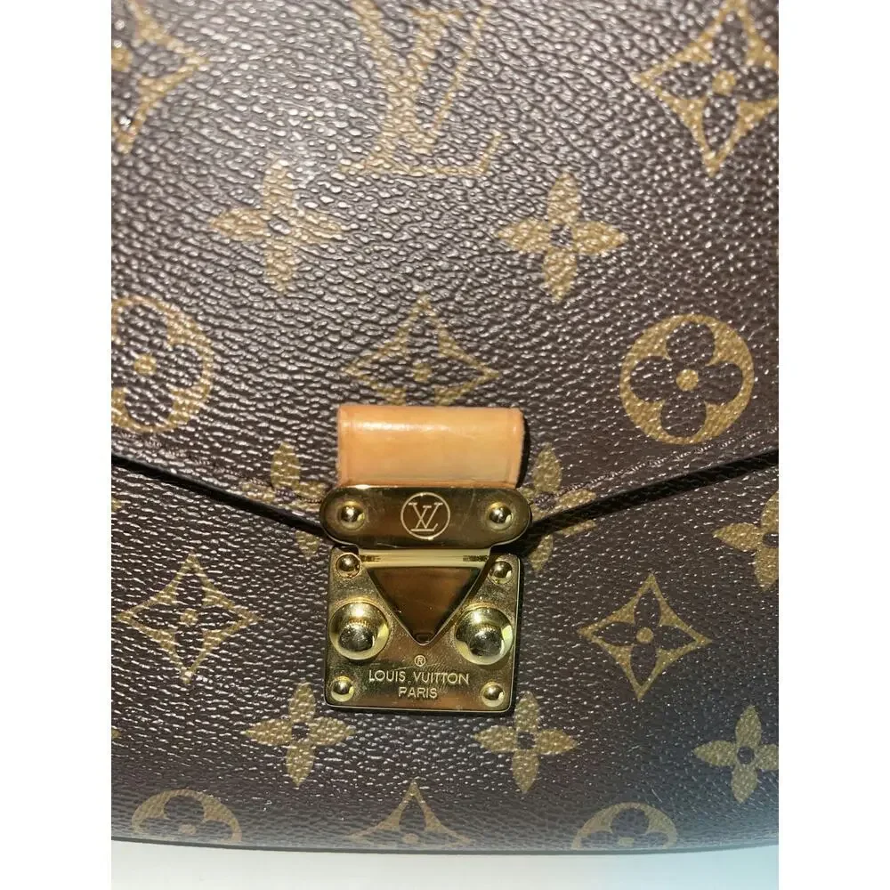 Louis Vuitton Monogram Canvas Pochette Métis Handbag